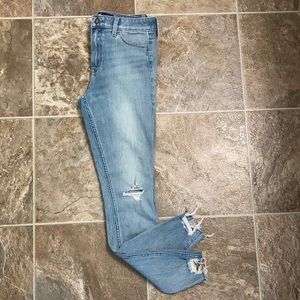 Hollister high rise light washed extreme skinny/extreme stretch jeans